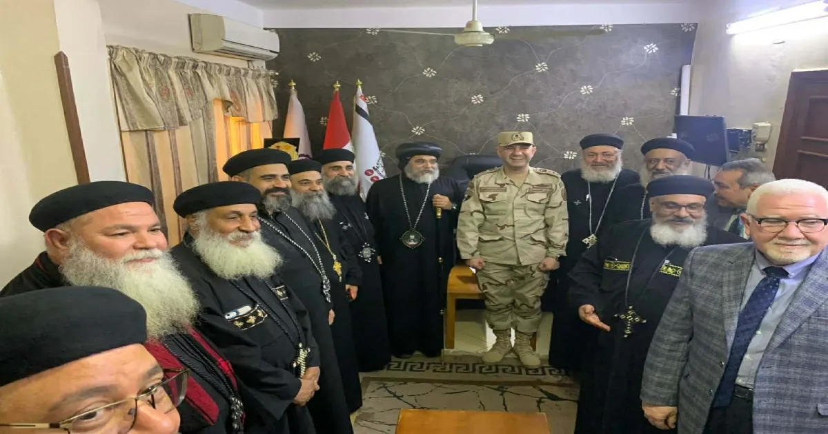 المستشار العسكري لمحافظة قنا يعقد لقاء موسع مع وفد دير الراهبات بنجع حمادي