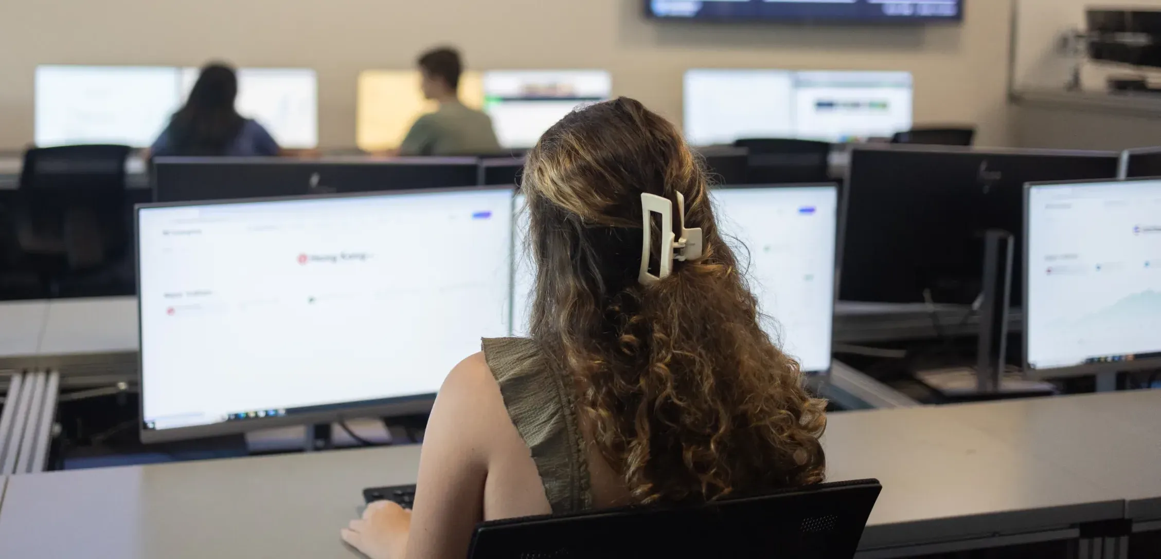 مذكرة حاسب آلي تالتة إعدادي ترم أول 2026  سؤال وجواب لضمان النجاح