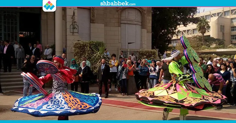 بالمزمار البلدي وزير الثقافة يفتتح معرض الكتاب بجامعة عين شمس شبابيك