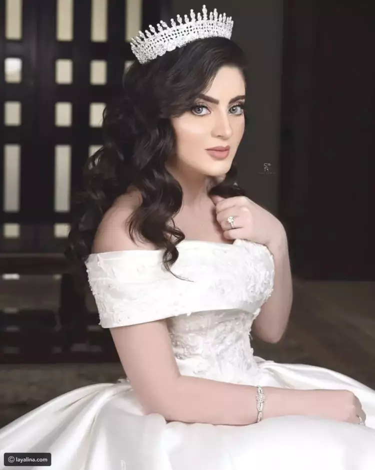كيف ظهرت دانيا الشافعي مذيعة Mbc3 في فستان الزفاف؟ صور شبابيك 