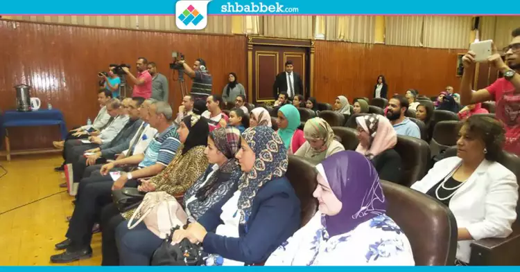 مهرجلن القرأة بجامعة القاهرة