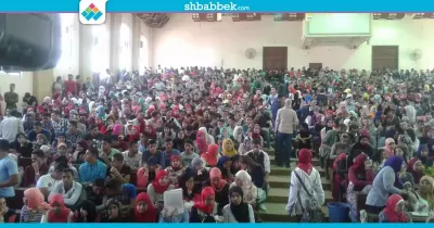 3000 طالب بحفل استقبال تجارة القاهرة (صور)