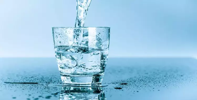  7 وصفات شهيّة ستجعلك تحبّ الماء من جديد 