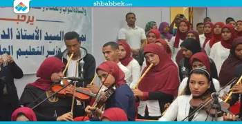 وزير التعليم العالي يشارك في حفل فني لطلاب جامعة أسوان