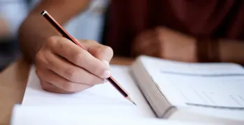 اختبارات سلاح التلميذ للصف الخامس شهر مارس جميع المواد pdf 2026 بالإجابات