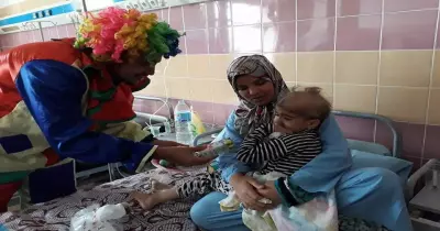 مركز أورام جامعة المنصورة يقدم أطباق الفرحة للمرضى في شم النسيم