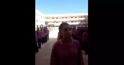 «أصلي معنديش في الثانوية هزار».. أغنية طالبات تتسبب في إحالة مسئولين للتحقيق (فيديو)