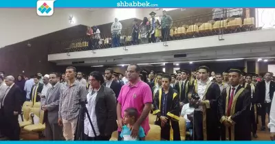 بالوقوف دقيقة حداد.. تخريج «الدفعة 6» بإعلام الأزهر