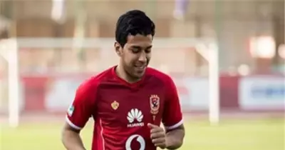 أحمد حمودي ينتقل إلى بيراميدز رسميا