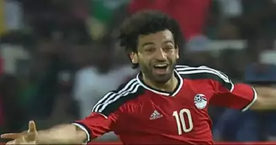 شاهد| مصر وغانا (1-0).. فرص ضائعة وهدف صلاح
