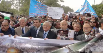 طلاب جامعة المنيا يحتشدون تضامنا مع القدس