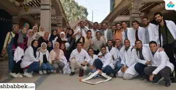 بالصور.. أسرة «دينتال هود» بـ«أسنان أسيوط» تنظم حملة توعية لطلاب مدارس المستقبل