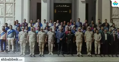 رئيس جامعة الأزهر يصطحب الطلاب لزيارة الكلية الحربية (صور)