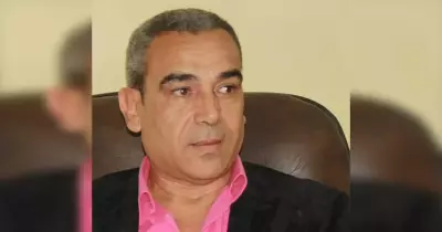 جامعة هليوبوليس تستضيف الشاعر سمير درويش.. الإثنين