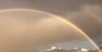 شاهد كيف يتكون قوس قزح وسبب تسميته بهذا الاسم