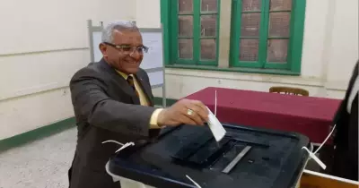 رئيس جامعة المنيا ينتخب في المدرسة الثانوية العسكرية