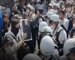 ملف الدفن الشرعي يعود من جديد.. احتجاجات في اليابان على بناء أول مسجد في فوجيسارا (فيديو)