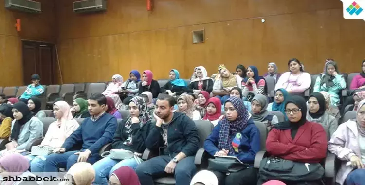  رئيس لجنة الشباب بالبرلمان يفند أهم مشاكل الطلاب داخل جامعة حلوان 