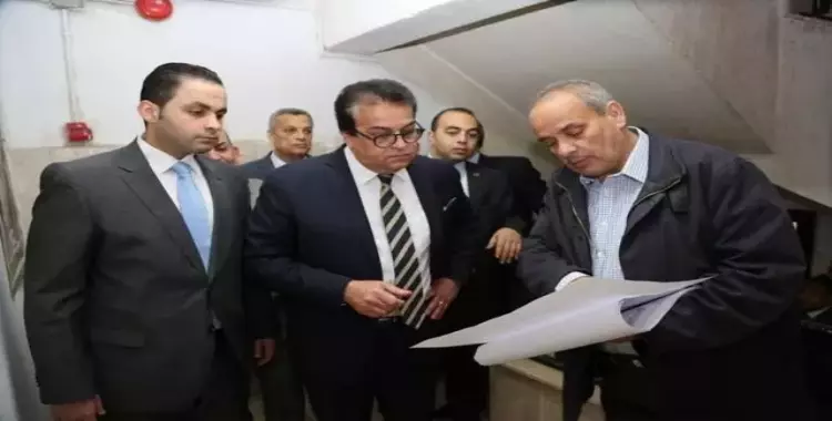  وزير التعليم العالي يتفقد المقر الإداري للوزارة بمدنية نصر 