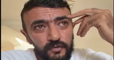 «أنا اللي ولدتني ست».. أحمد العوضي يوضح تصريحاته ويحذف فيديو بعد 5 دقائق