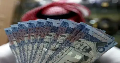 نظام التأمينات الاجتماعية في السعودية يحدد 3 فئات فقط للاستفادة من معاش المتوفى.. من هم
