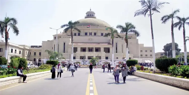  بدء التدريس باللغة الفرنسية في كلية طب القصر العيني من العام الجامعي القادم 2026 