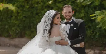 بالصور.. محمد على رزق يحتفل بزفافه لزوجته بعد 5 سنوات من الزواج