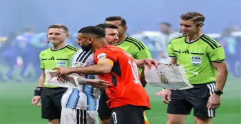 أكونت حكم مصر والأرجنتين.. هل أغلق فرانسوا ليتكيسييه حسابه بعد المباراة؟