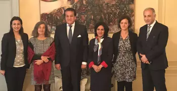 وزير التعليم العالي يدعم مشيرة خطاب للحصول على مدير عام منظمة اليونسكو