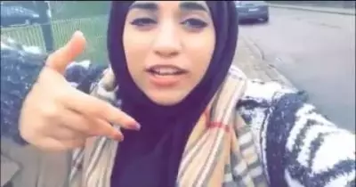 تعليق حنان المقبل بعد فيديو اختطافها في شوارع السعودية (فيديو)