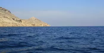 ما هو بحر العرب الذي تفكك عليه الصاروخ الصيني المحطم