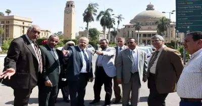 صور| رئيس جامعة القاهرة يتفقد استعدادات الكليات والمدينة الجامعية للعام الجديد