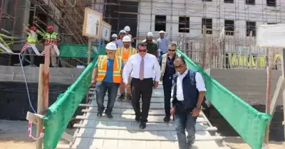 وزير التعليم العالي يتفقد منشآت جامعة العلمين الجديدة (صور)