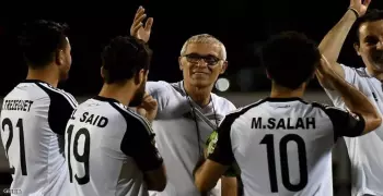 القائمة النهائية لمنتخب مصر في المونديال.. مفاجأة في المستبعدين
