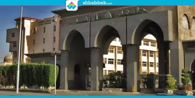  4 أتوبيسات لنقل الطلاب داخل جامعة الأزهر بأسيوط 