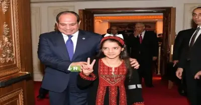 ما الحديث الذي دار بين الطفلة ريتاج والرئيس السيسي؟