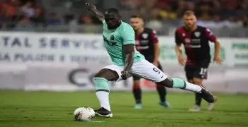 نادي إيطالي يصف جماهيره بالجهل بعد هتافاتهم العنصرية ضد لوكاكو