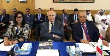 وزير التعليم العالي يستعرض تقريرا حول مشاركة مصر في مؤتمر «الكسو»