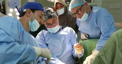 جامعة عين شمس تطلق قافلة طبية لعلاج مرضى المسالك البولية في السودان