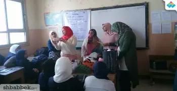 تربية نوعية بنها تدرب طلاب المدارس على تزيين البيئة (صور)