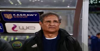 شاهد.. شيخ الحارة يُحرج مصطفى يونس: «فاكر الرقاصة بتاعت الهرم؟»