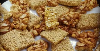 أسعار حلاوة المولد في المجمعات الاستهلاكية 2025.. الكيلو يصل إلى 120 جنيه