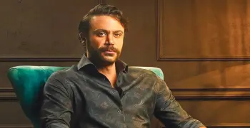 محمد إمام يبحث عن فتاة موهوبة لكاستينج فيلمه الجديد