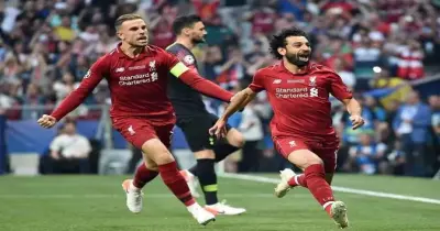 محمد صلاح يفوز بجائز «هدف الشهر».. أول جائزة فردية لـ«مو» في الموسم