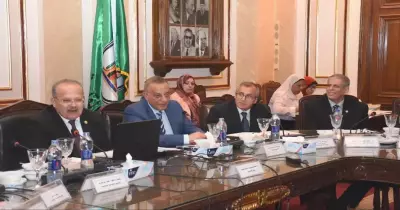 تفاصيل اجتماع وقرارات مجلس جامعة القاهرة 27-6-2018