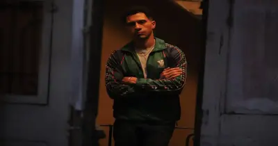 قصة مسلسل بطل العالم.. عصام عمر بشخصية بطل ملاكمة