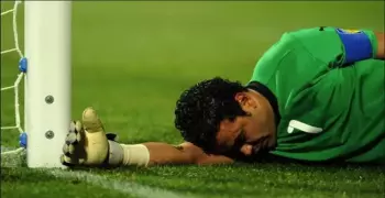 شاهد| «الحضري» أخطاء كارثية في مباريات مصيرية