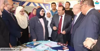 رئيس جامعة طنطا يفتتح الملتقى السنوي لتوظيف الخريجين بكلية الصيدلة
