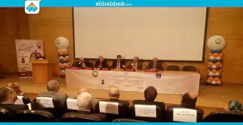 جابر نصار: نبيع هدومنا ومفيش مريض يقف على باب القصر العيني