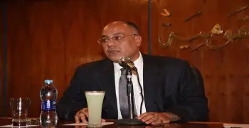 السيرة الذاتية للدكتور خالد فهمي أستاذ اللغة العربية وآدابها